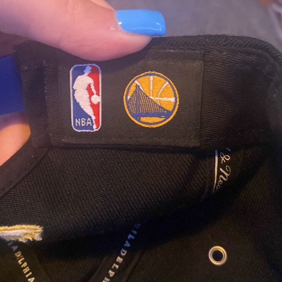 Warriors hat - Picture 4 of 4